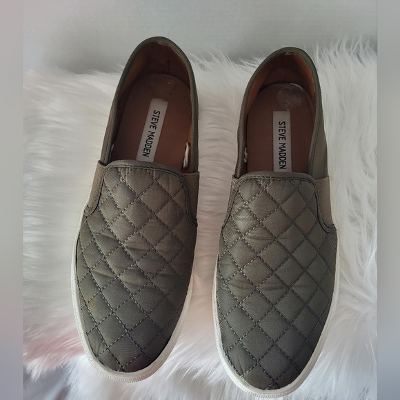 Steve Madden Quilted Slip-On Sneakers - Olive Green, Size 9 - Picture 6 of 7